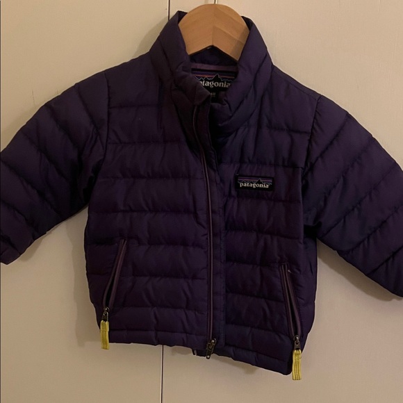 Patagonia baby down sweater 3-6mos - Picture 6 of 6